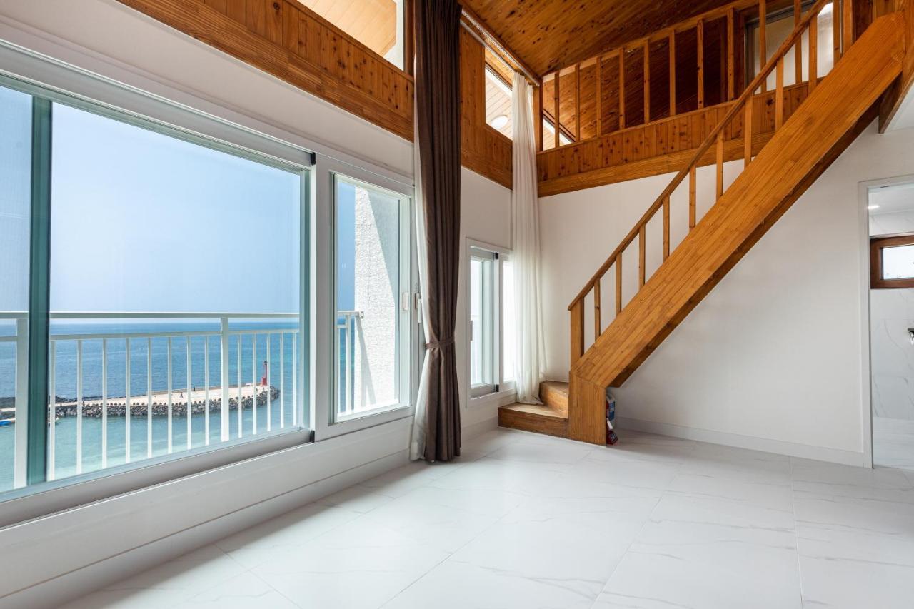 Aewol Oceanstay Τζέτζου Εξωτερικό φωτογραφία